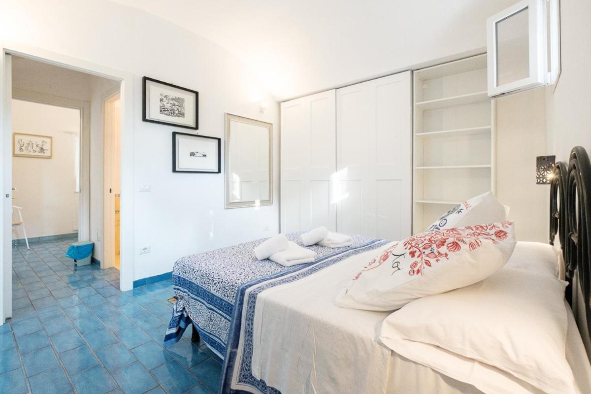 La Rosa Dei Venti Aparthotel Procida Bagian luar foto