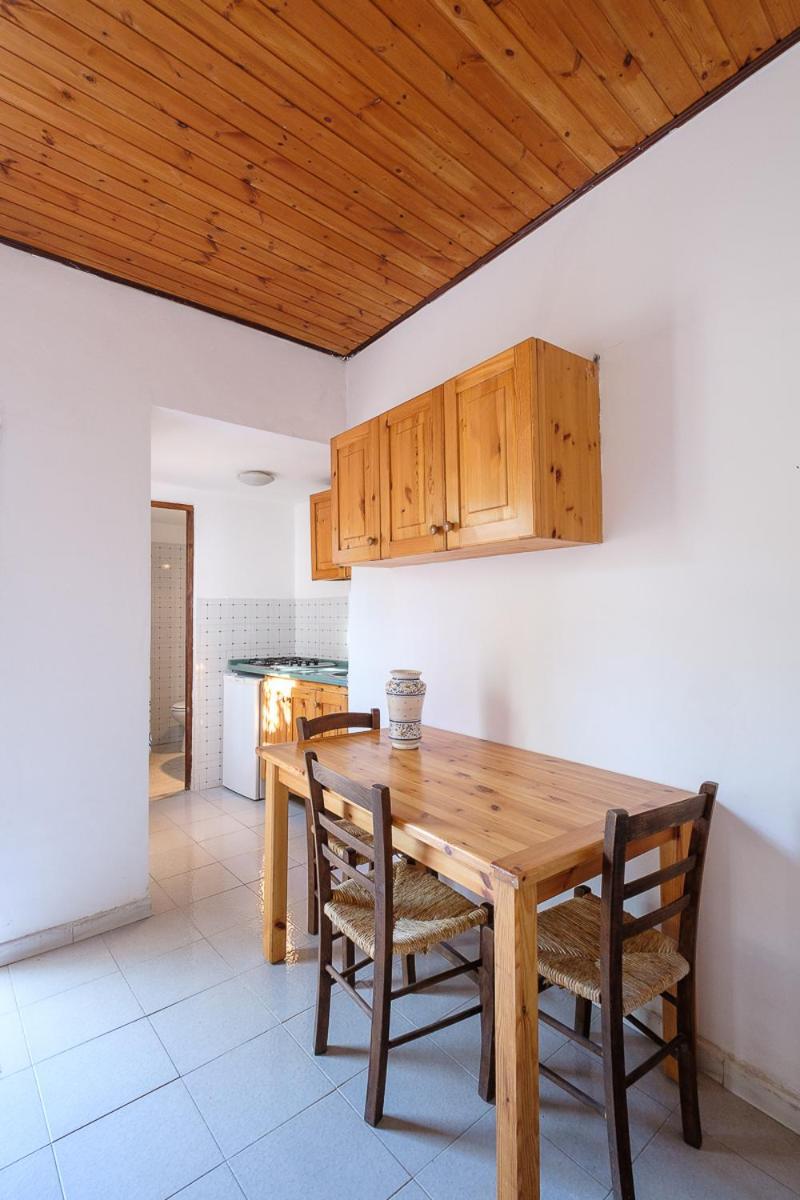 La Rosa Dei Venti Aparthotel Procida Bagian luar foto