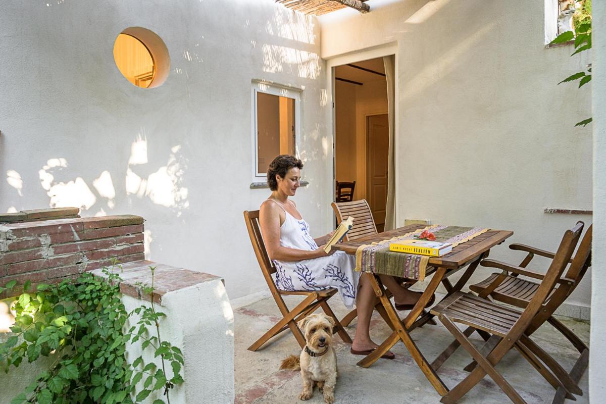 La Rosa Dei Venti Aparthotel Procida Bagian luar foto