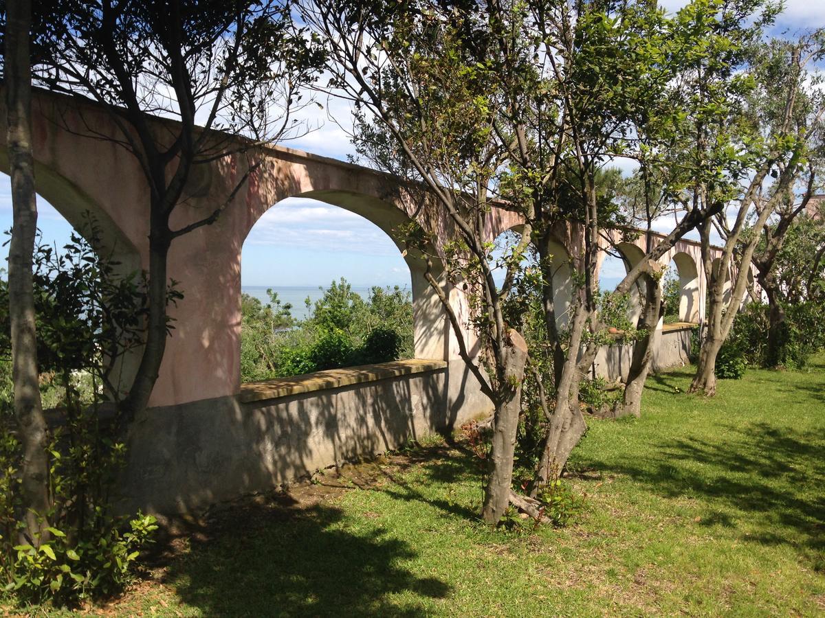 La Rosa Dei Venti Aparthotel Procida Bagian luar foto