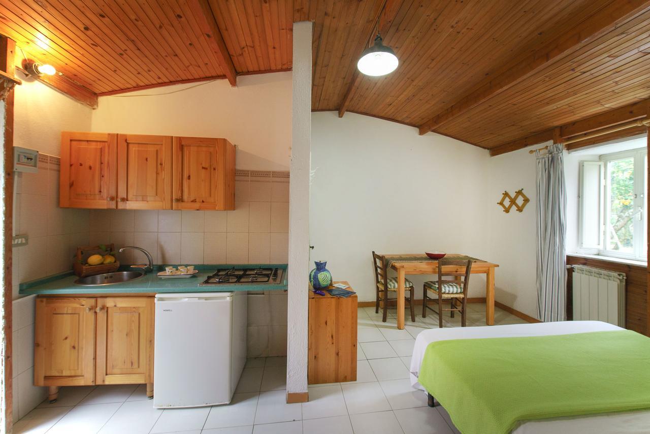 La Rosa Dei Venti Aparthotel Procida Bagian luar foto