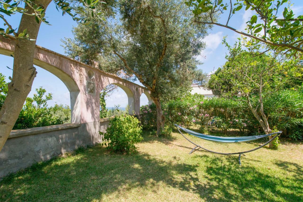 La Rosa Dei Venti Aparthotel Procida Bagian luar foto